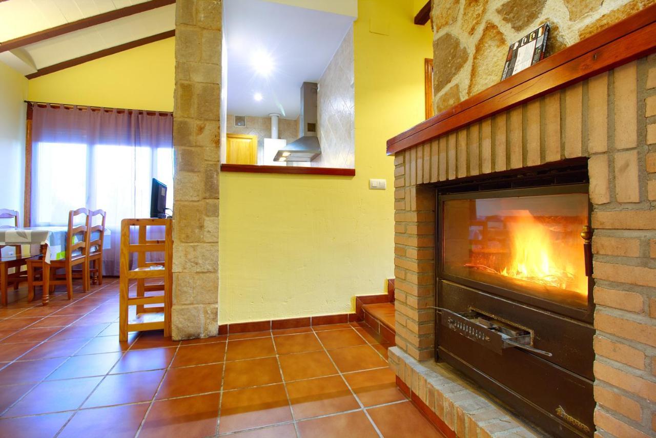 Aventura & Relax Cabanas Pena La Higuera Villalba de la Sierra Exterior foto