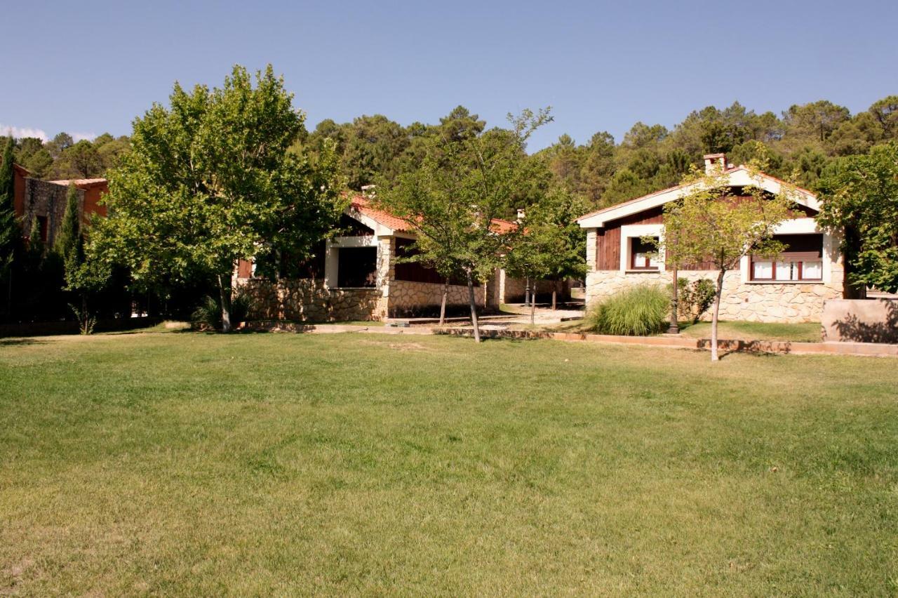 Aventura & Relax Cabanas Pena La Higuera Villalba de la Sierra Exterior foto